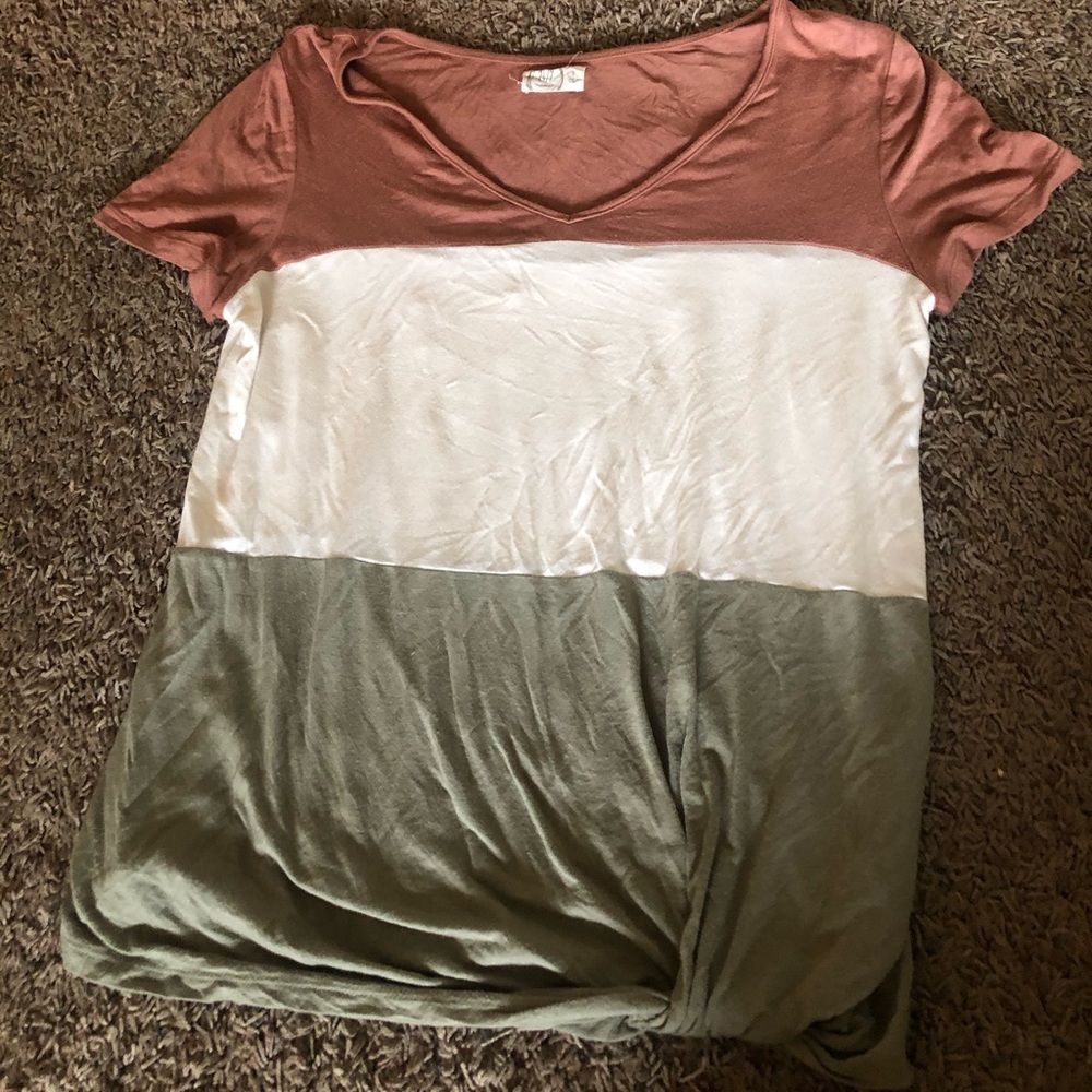 Women's V neck shirt